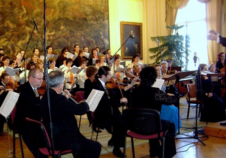 2009.05.03. É-Komárom, Duna Mente Múzeum, Medveczky Szabolcs Komáromi Ünnepi Miséjének ősbemutatója,  vezényel: Medveczky Ádám